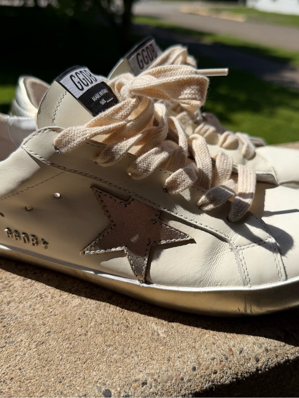 Golden Goose Cream Leather Sneakers with Silver Star Accent - Picture 2 of 10
